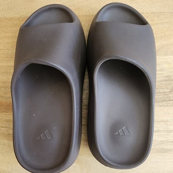 Adidas Yeezy Slide Shoes Mens Size 8 Brown Foam Sandals Comfort Casual OG Pair main image 4